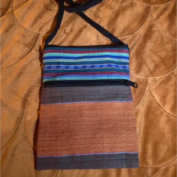 Set of 2 Handmade Lightweight Boho cloth crossbody bags - Picture 3 of 6